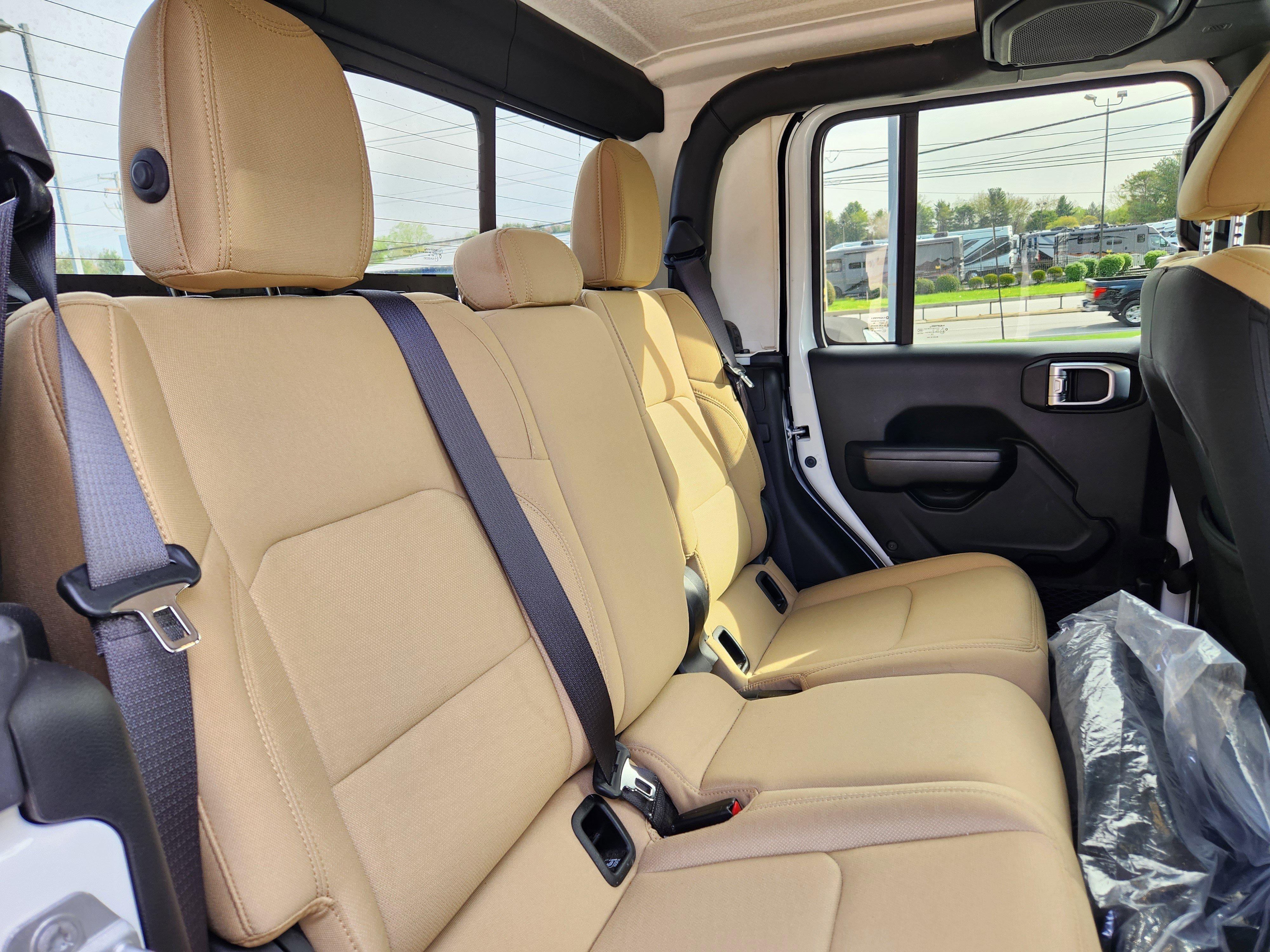 Used 2020 Bright White Clearcoat Jeep Sport image 15