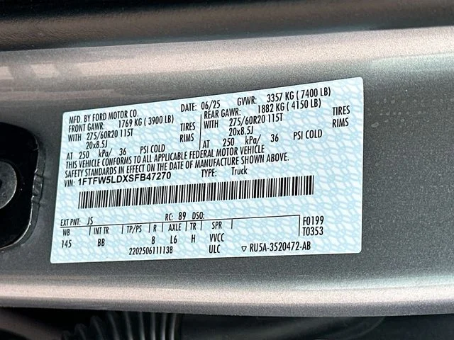 Used 2025 Silver Ford Lariat image 32