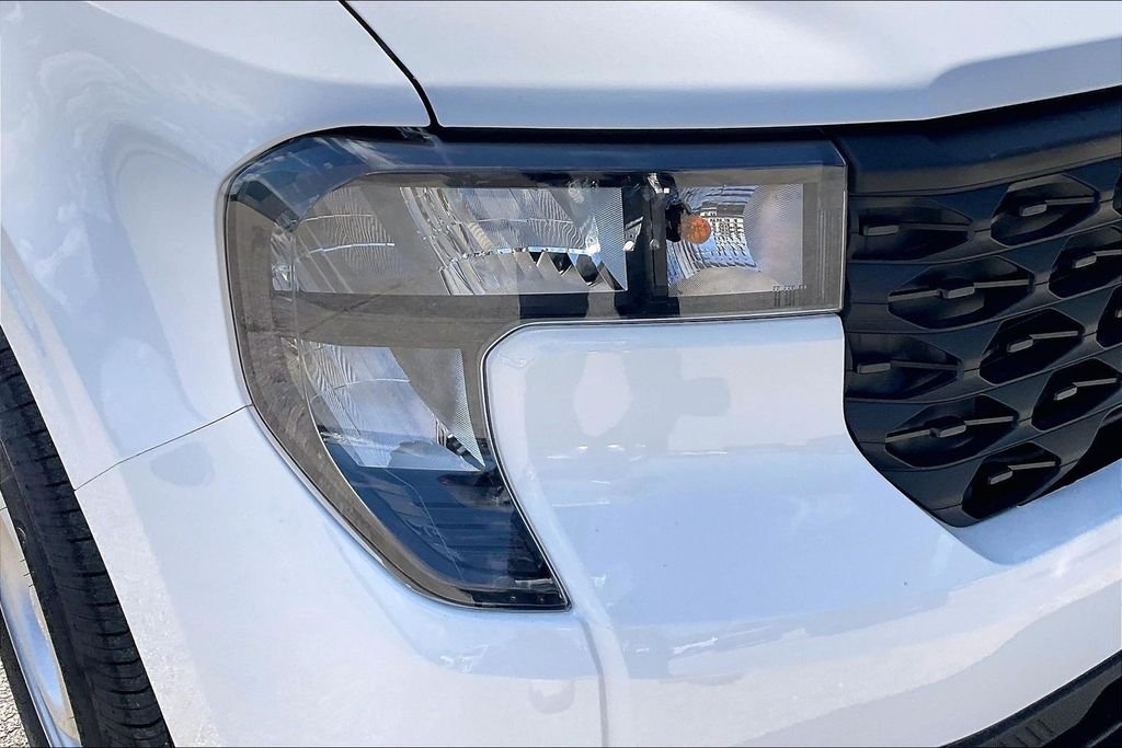 New 2026 Oxford White Ford XL image 16