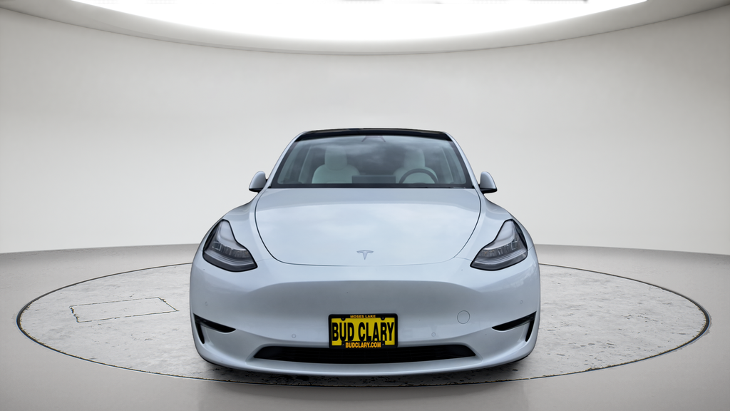 Used 2021  Tesla Long Range image 8