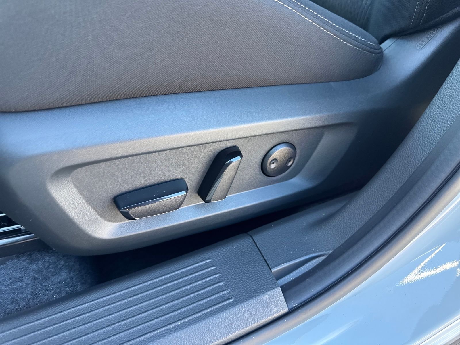 New 2026 Nissan Rogue SV 4D Sport Utility