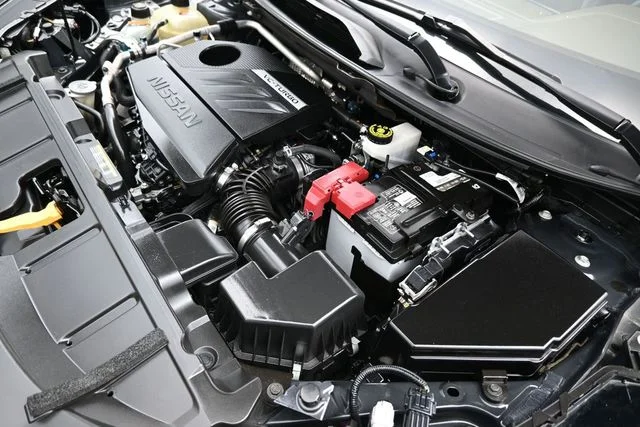 Used 2023 Black Nissan SL image 45