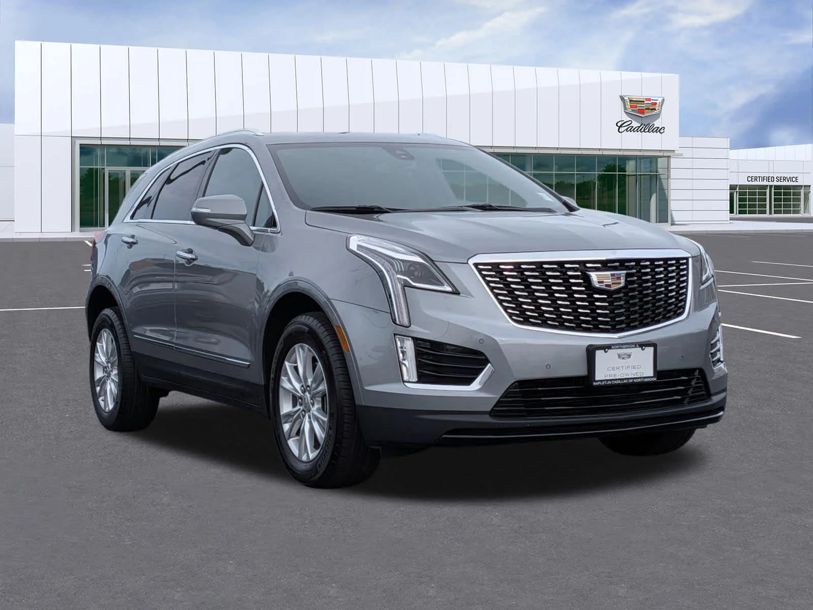 Used 2023 Argent Silver Metallic Cadillac Luxury image 3