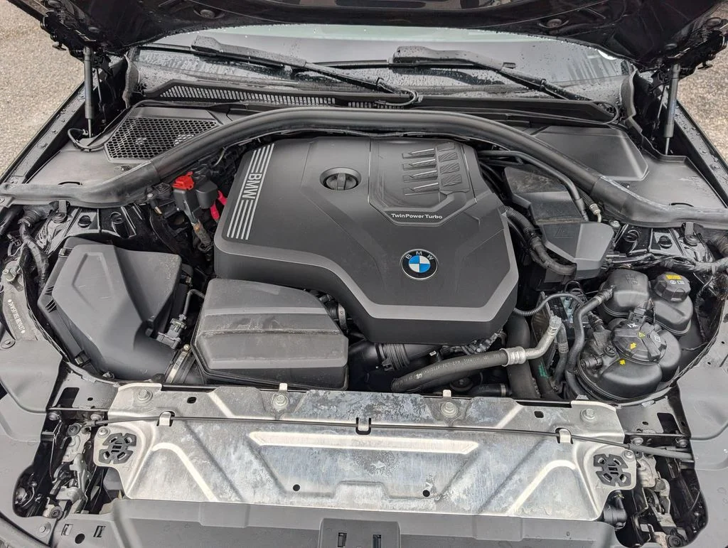 Used 2020 Black BMW 330i xDrive image 10