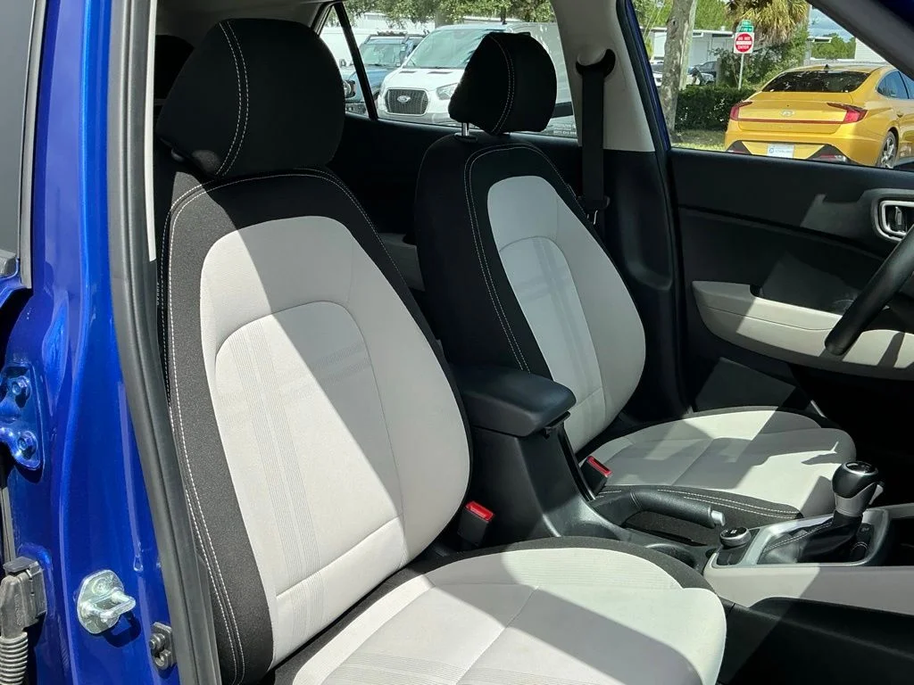Used 2025 Blue Hyundai SEL image 18