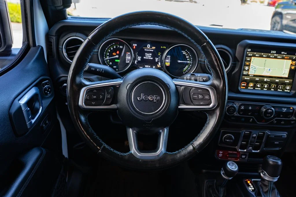 Used 2023 White Jeep Rubicon 4xe image 13
