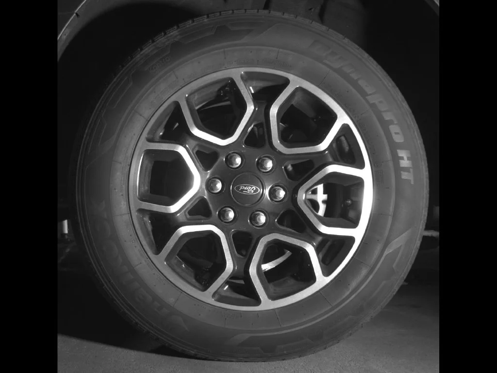 Used 2022 Gray Ford XLT image 9