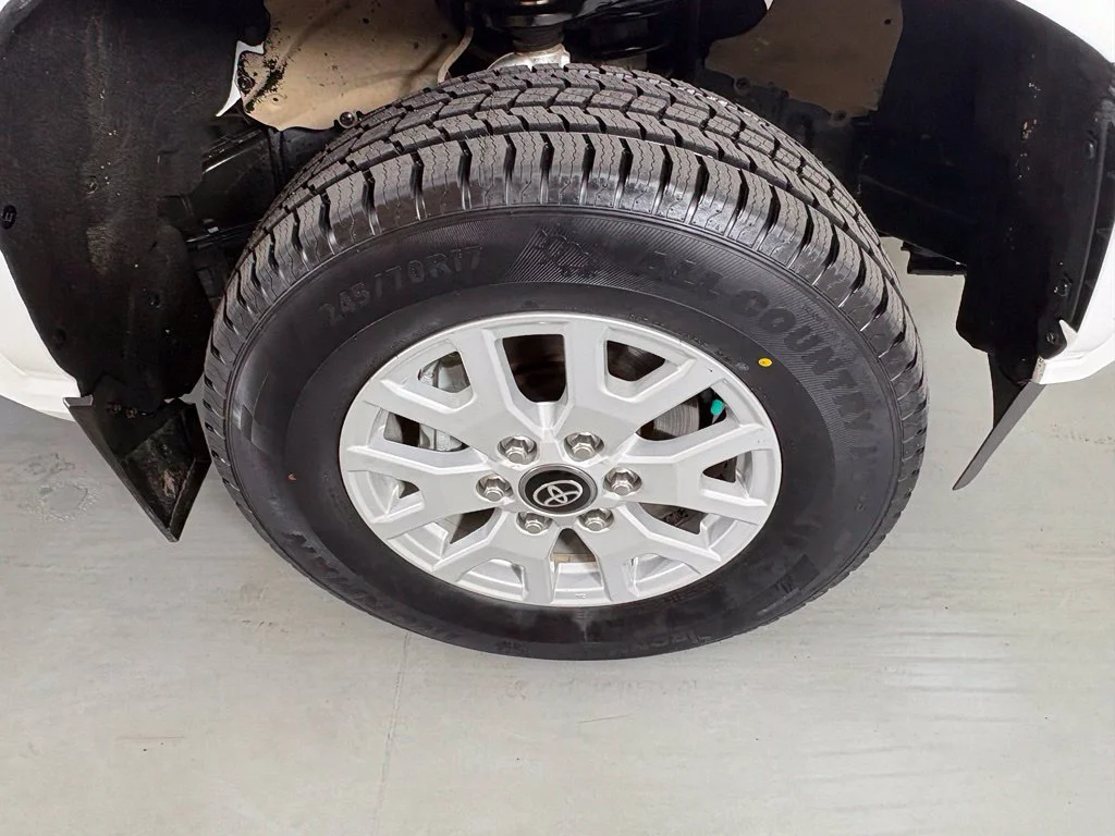 Used 2024 White Toyota SR5 image 10