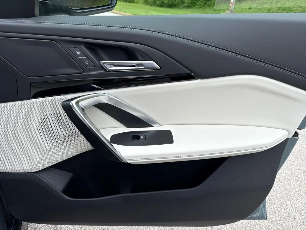 New 2026 Green BMW xDrive28i image 26