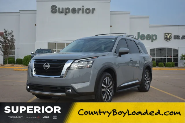 2022 Nissan Pathfinder Platinum