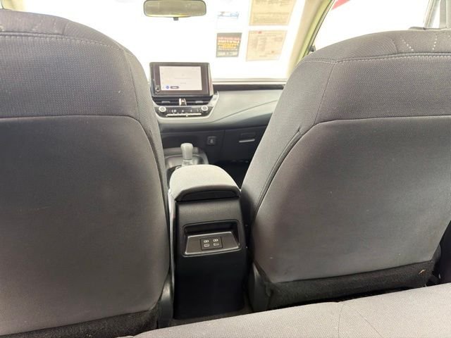 Used 2025  Toyota LE image 21