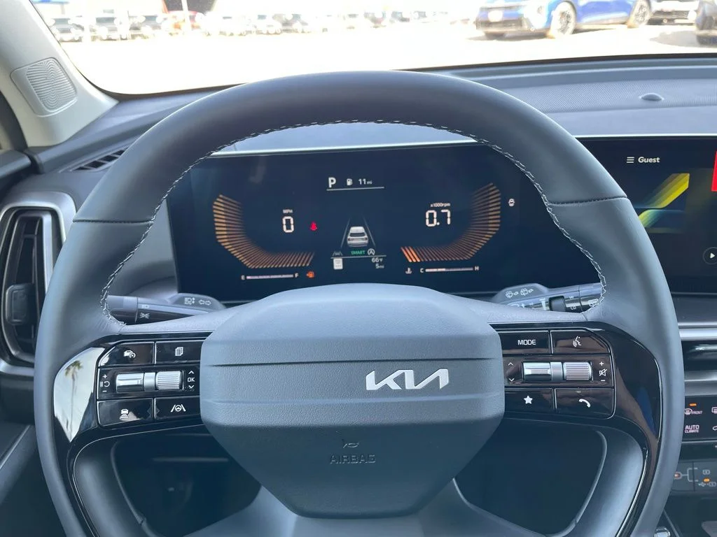 New 2026 White Kia S image 12