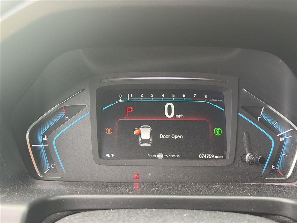 Used 2022 Radiant Red Metallic II Honda Touring image 2