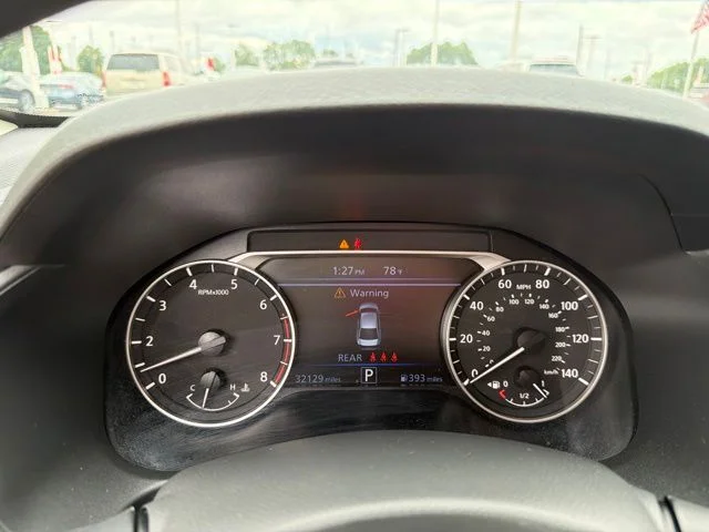 Used 2025 Silver Nissan 2.5 SV image 32