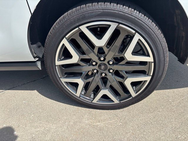 New 2026 Star White Metallic Tri-Coat Ford Platinum image 44
