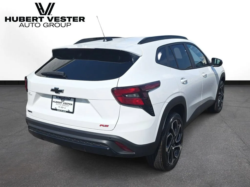 2026 Chevrolet Trax RS - Photo 6