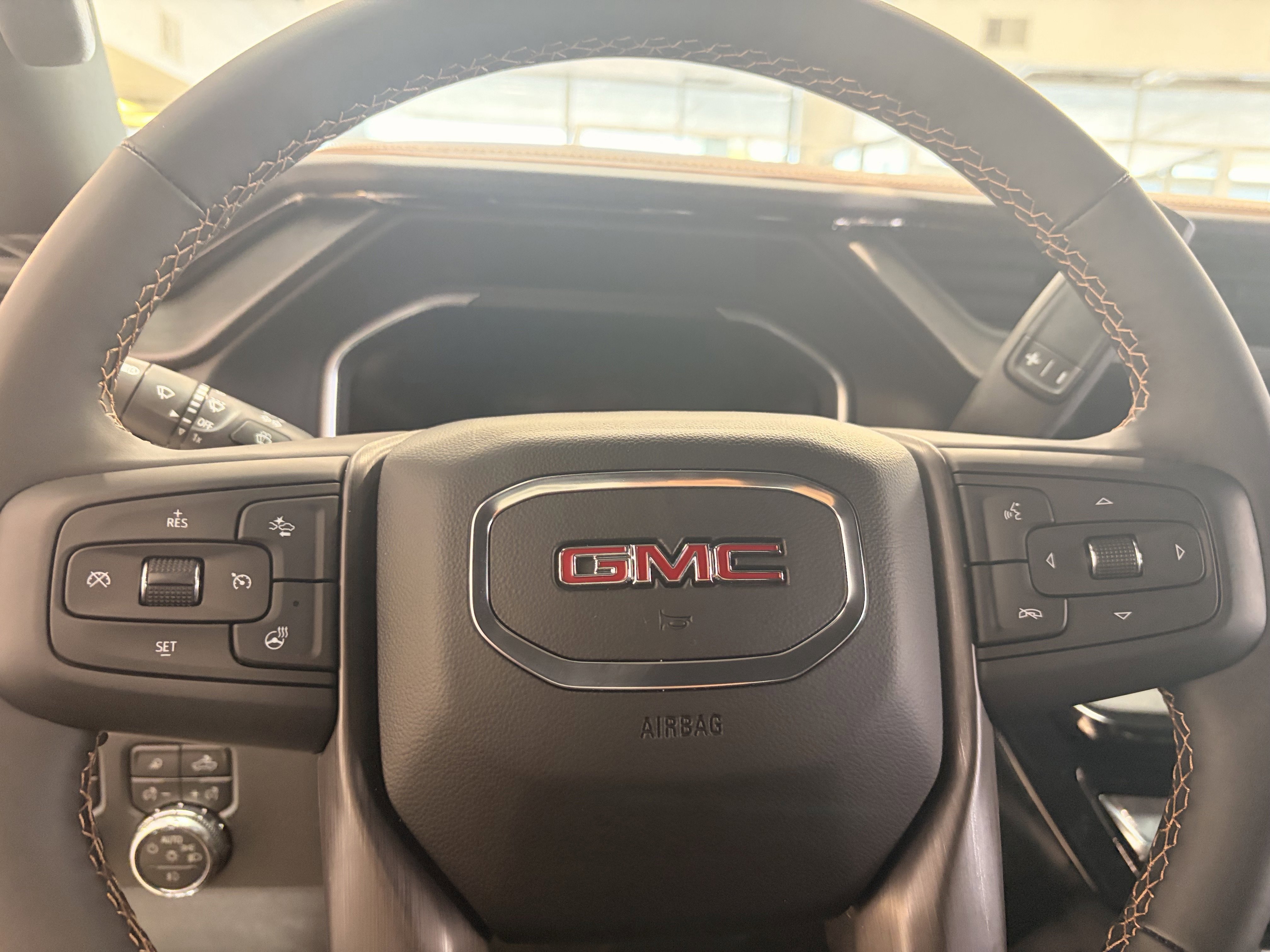 2026 GMC Sierra 2500HD AT4 - Photo 28