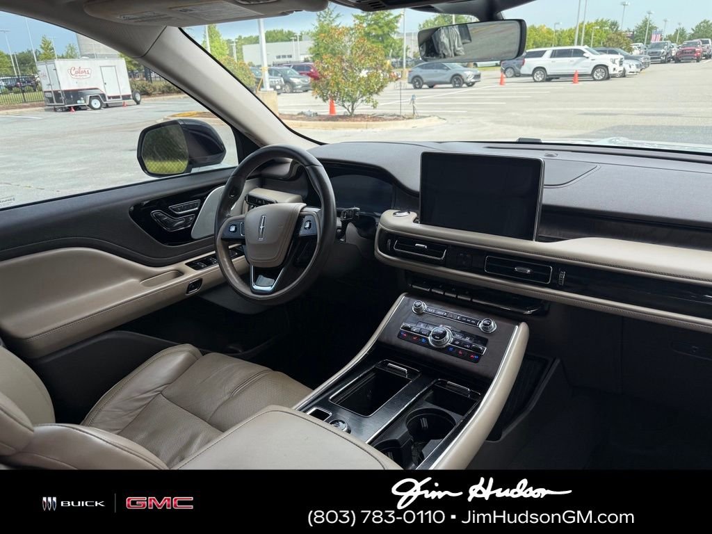 Used 2020 White Lincoln Reserve image 7