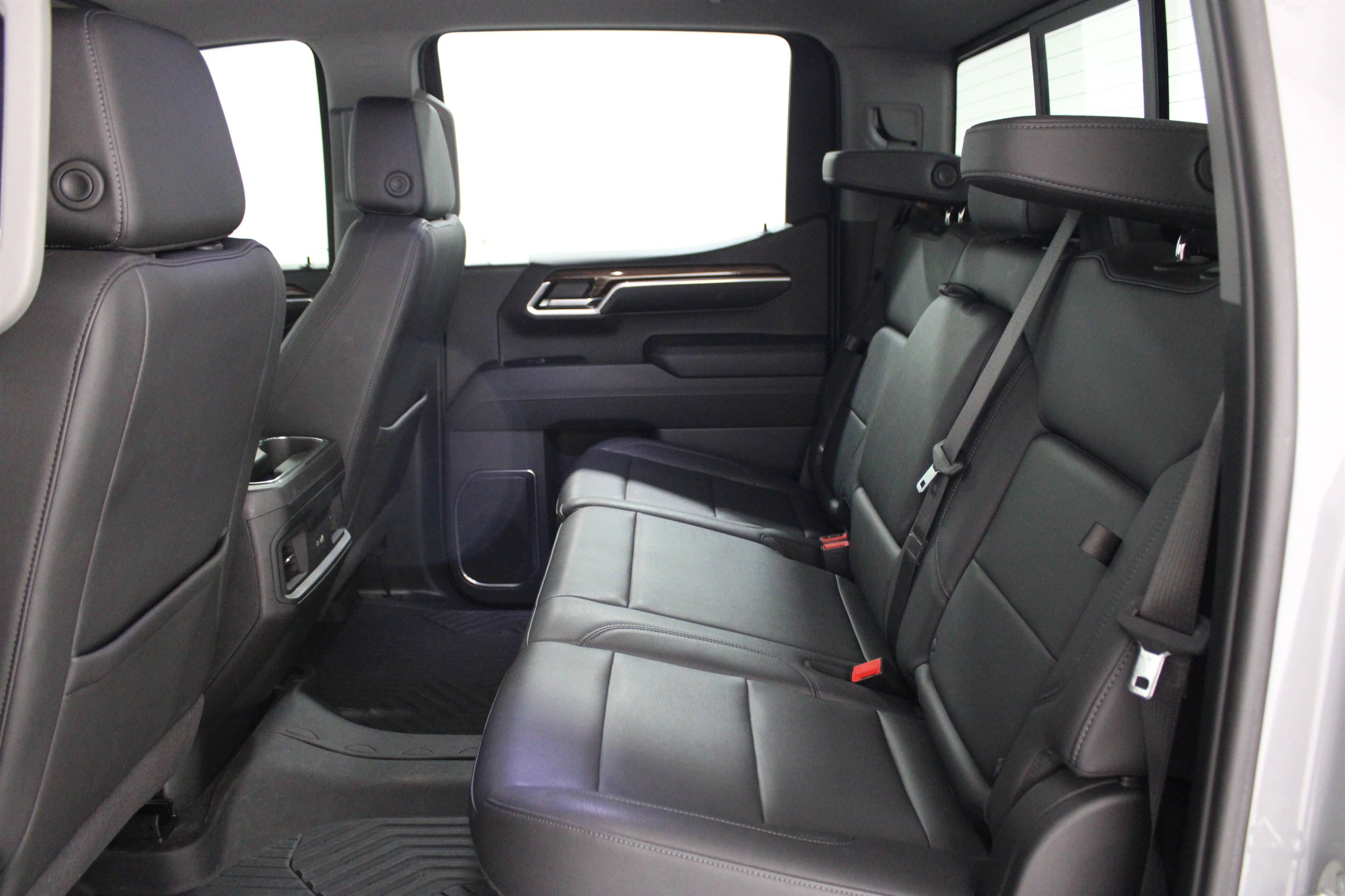 2024 Chevrolet Silverado 1500 RST - Photo 21