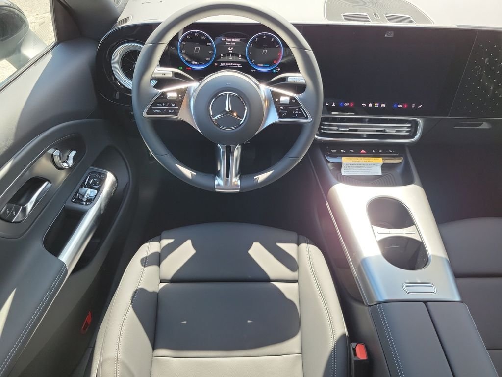 New 2027 MANUFAKTUR Alpine Grey Mercedes-Benz CLA 220 image 13