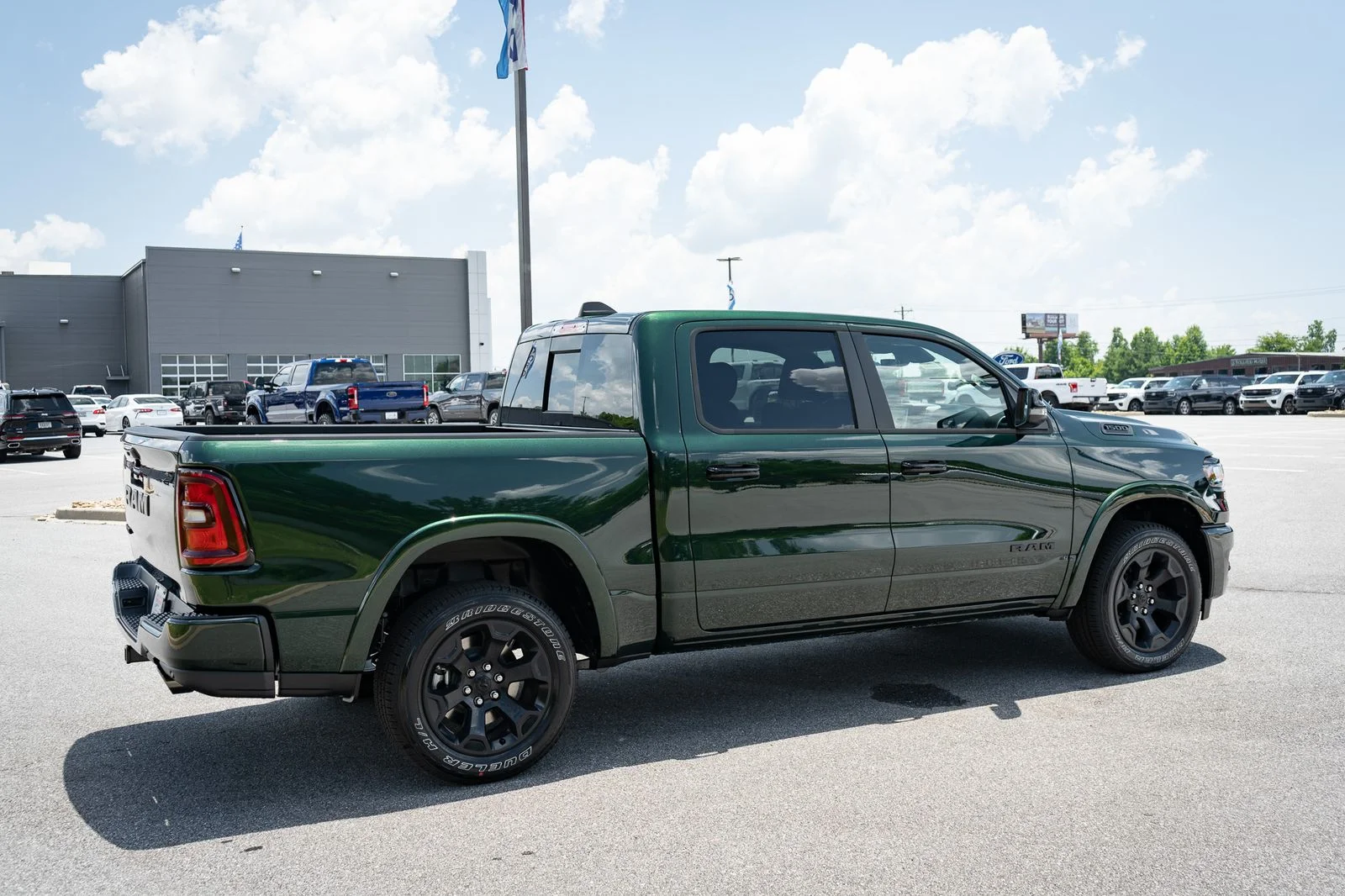 New 2026 Serrano-Green Metallic Exterior Paint RAM Big Horn/Lone Star image 10