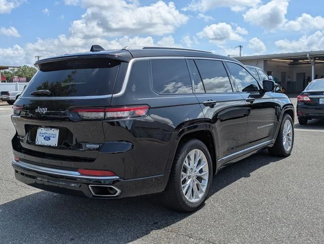 Certified Used 2021 Diamond Black Jeep Summit image 3