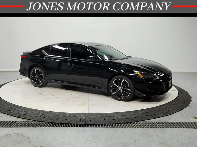 Pre-Owned 2023 Nissan Altima 2.5 SR 4D Sedan in Savannah #F50003A ...