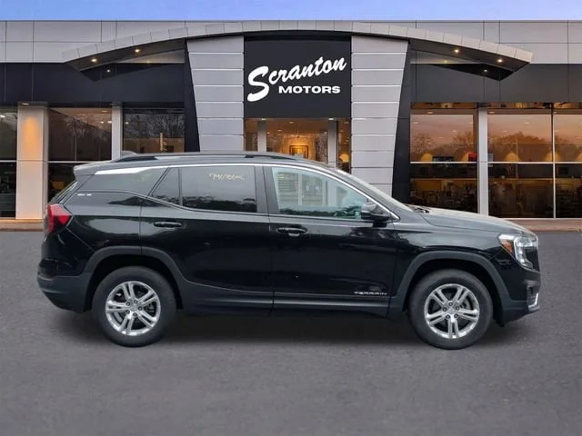Used 2023 Ebony Twilight Metallic GMC SLE image 6
