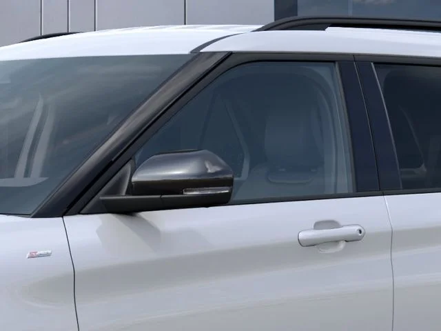 New 2027 Star White Metallic Tri-Coat Ford ST-Line image 20