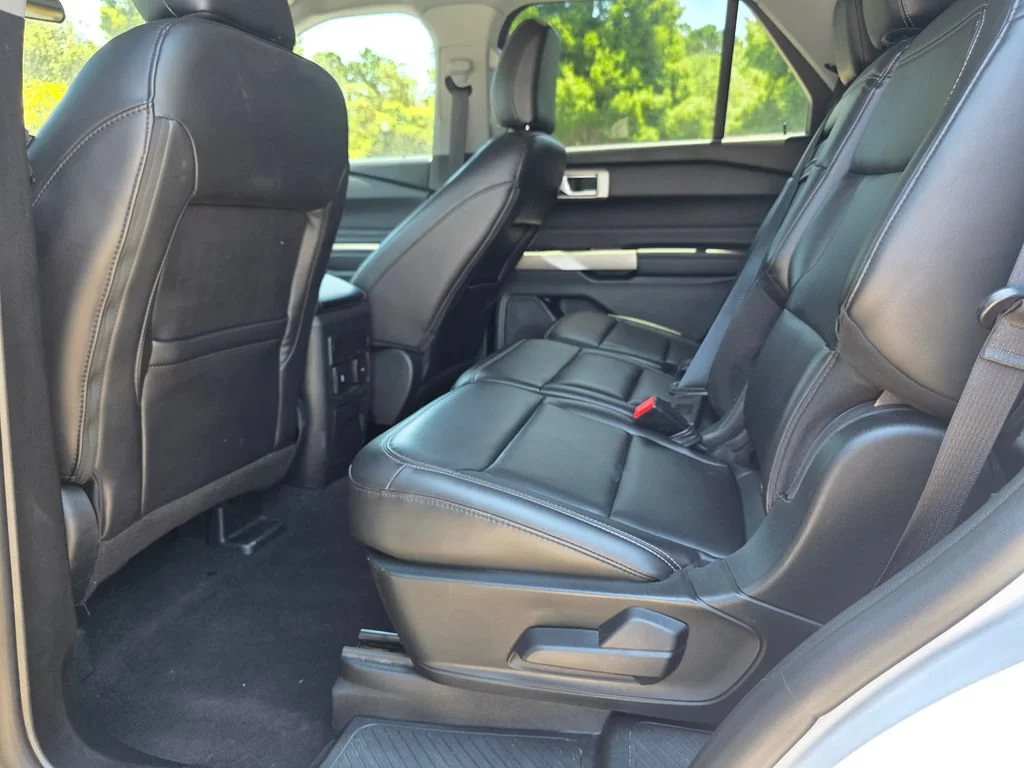 Used 2023 White Ford XLT image 28