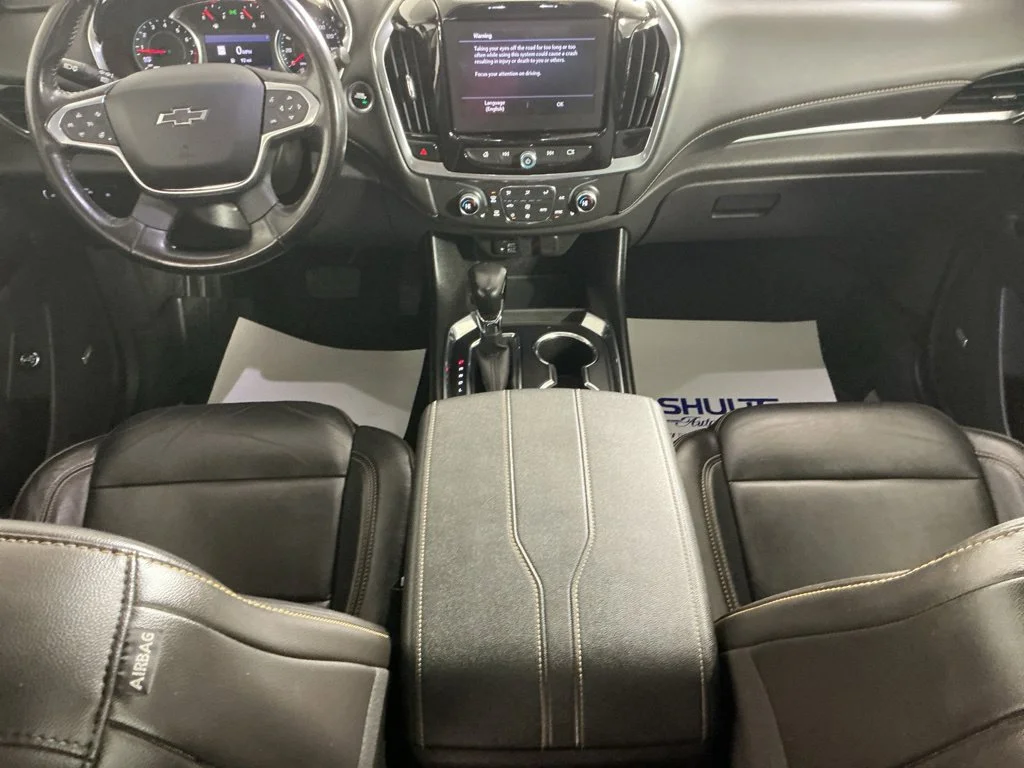 Used 2021 Gray Chevrolet RS image 31