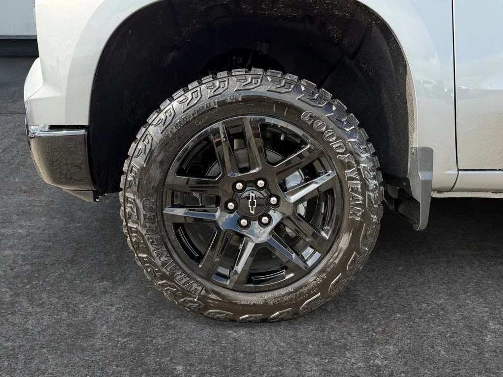 New 2026 Sterling Gray Metallic Chevrolet Custom Trail Boss image 9