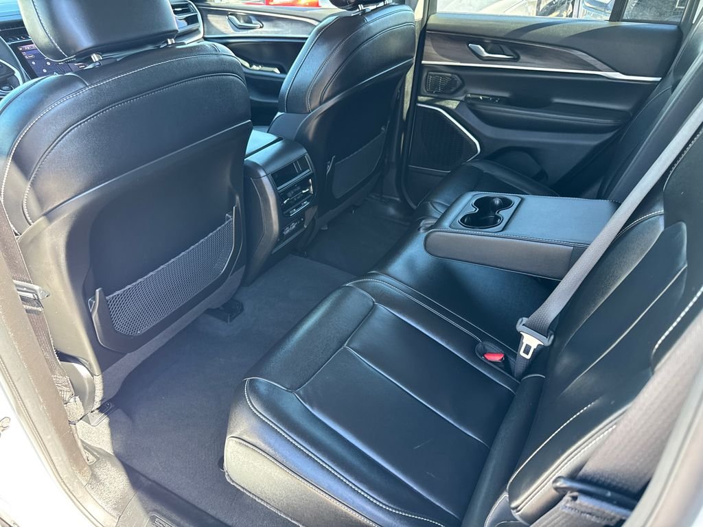 Certified Used 2022 White Jeep 4xe image 20
