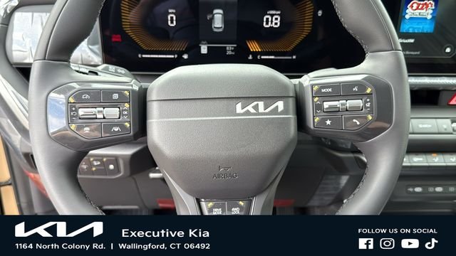 New 2027 Terrain Brown / Black Roof Kia X-Line S image 12