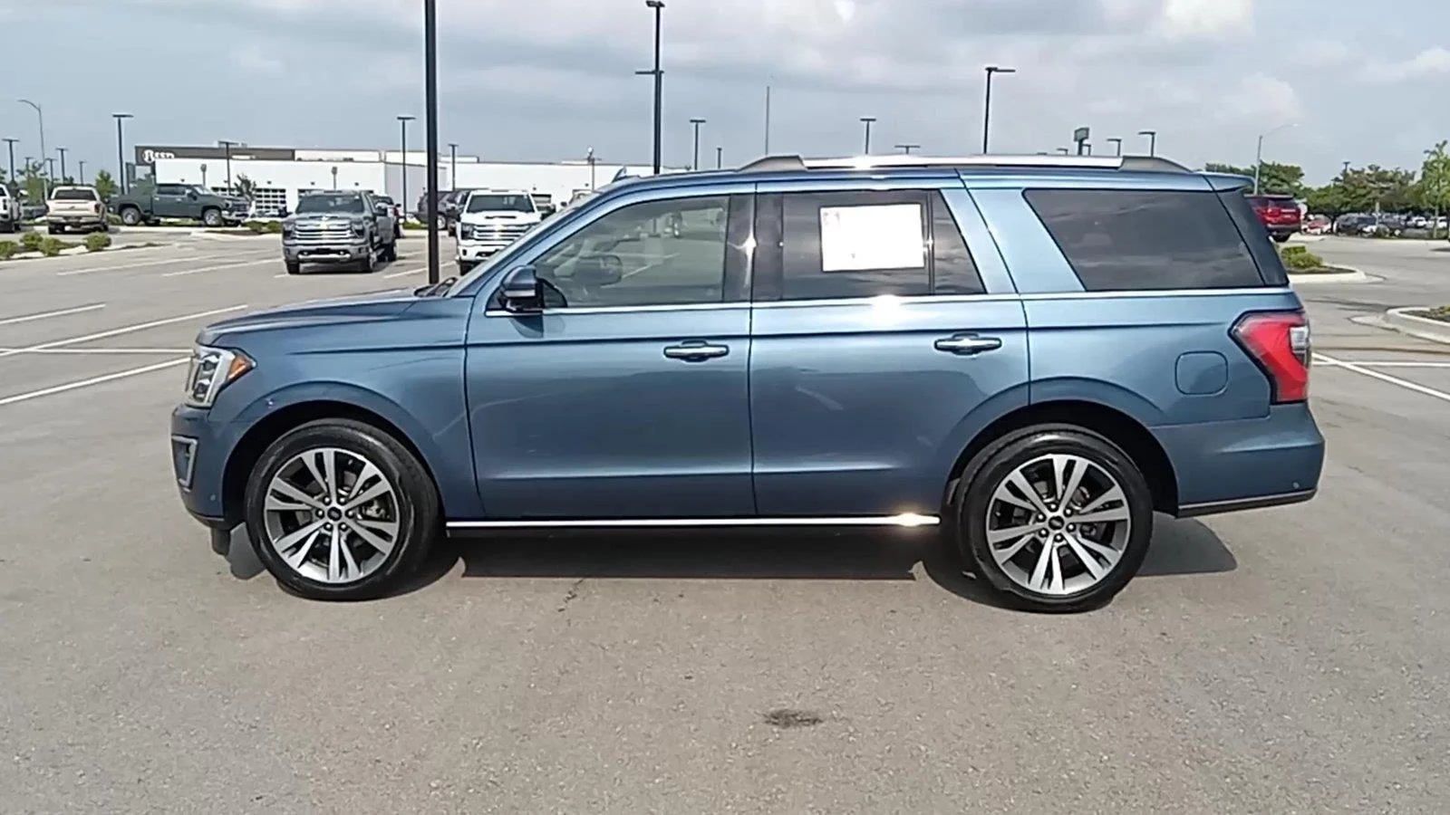 Used 2020 Blue Ford Limited image 5