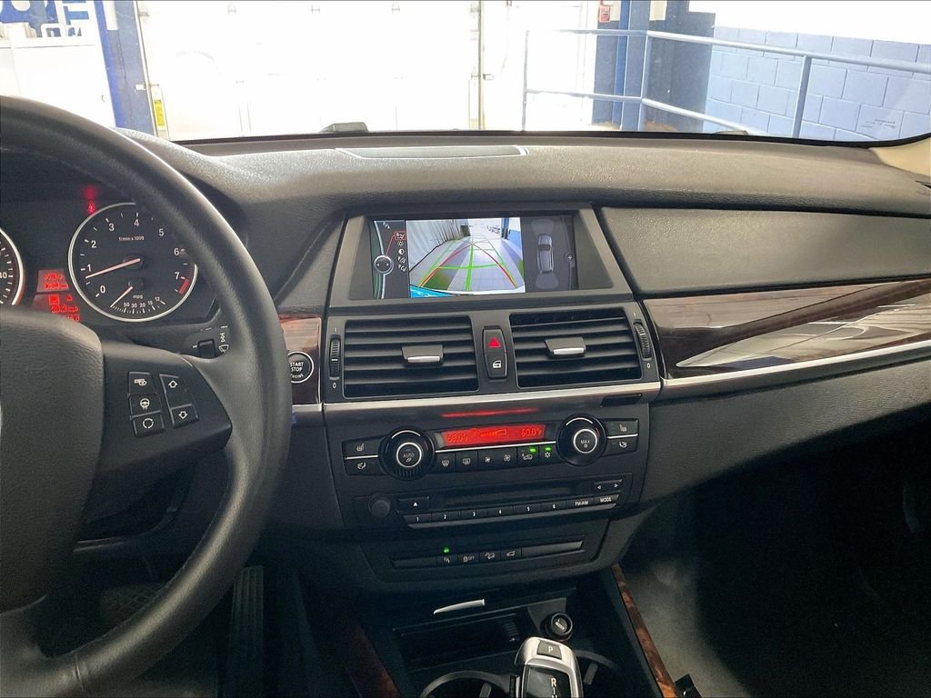 Used 2013 Alpine White BMW xDrive35i image 18