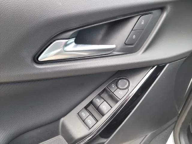 Used 2025 Gray Chevrolet LT image 16
