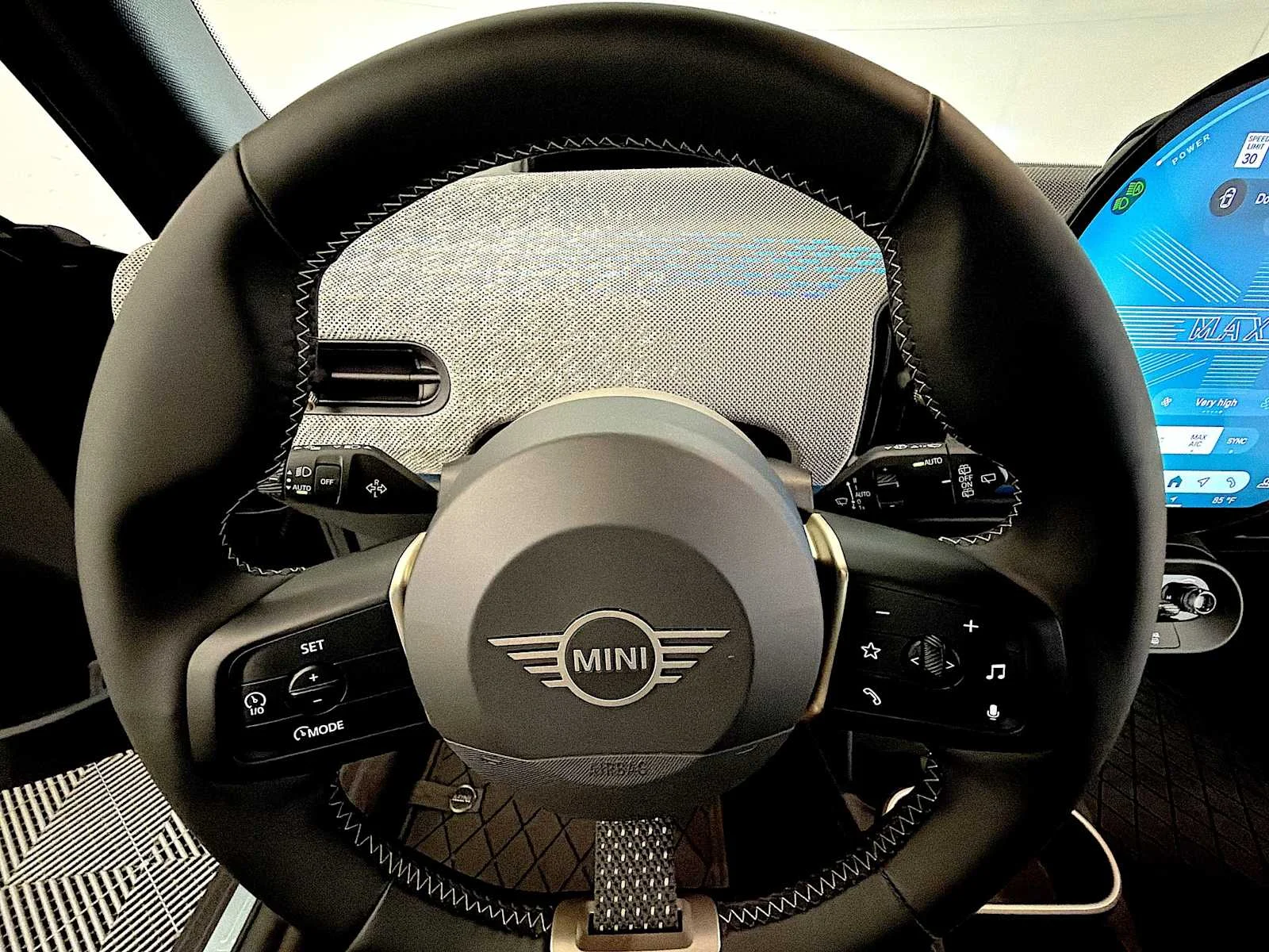 2026 MINI Hardtop 4 Door - Photo 13