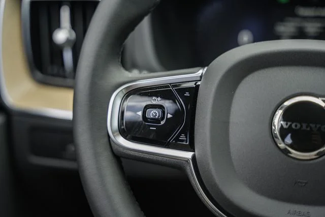 New 2026 Forest Lake Volvo T8 Plus image 28
