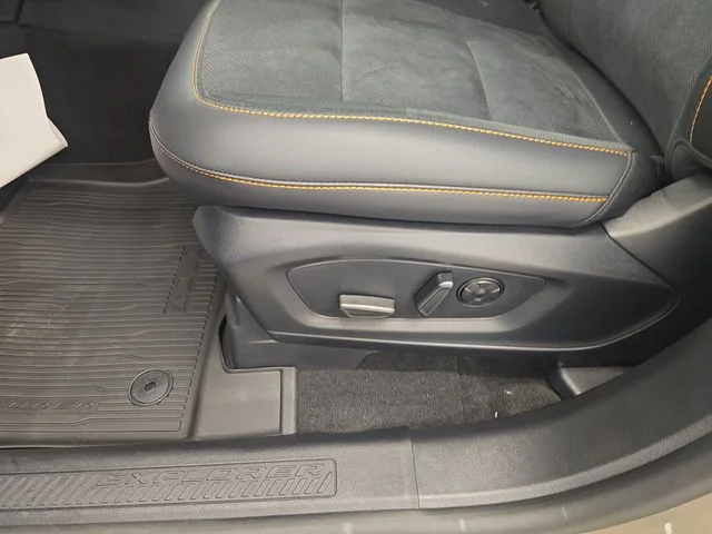 New 2026 Marsh Gray Ford Tremor® image 43