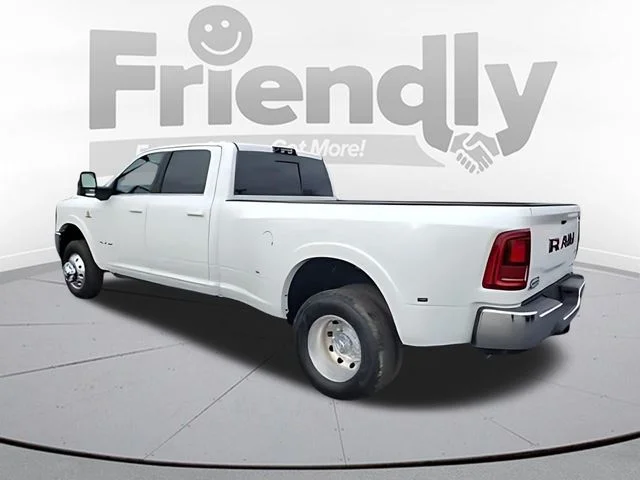 New 2025 Bright White Clear-Coat Exterior Paint RAM Limited image 3