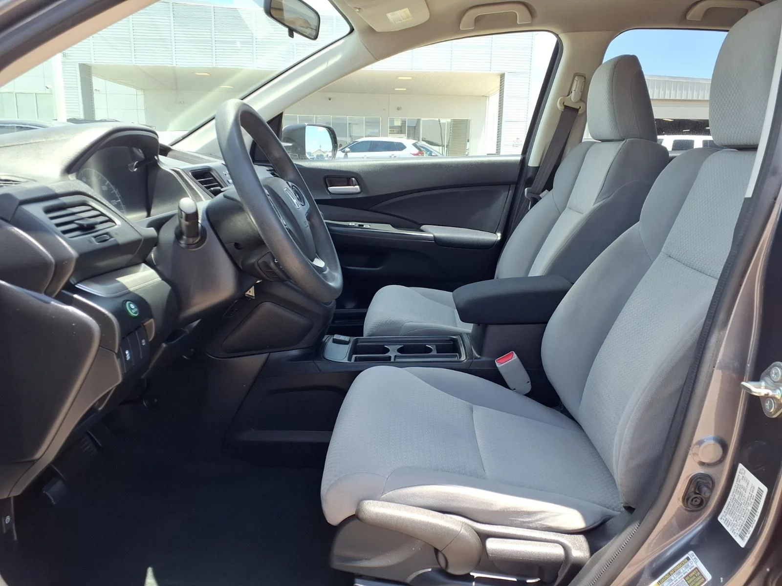 Used 2016 Gray Honda SE image 9