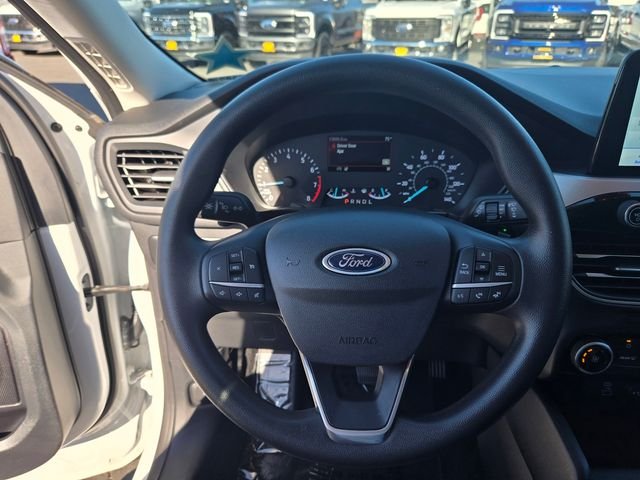 Used 2022 White Ford SE image 20