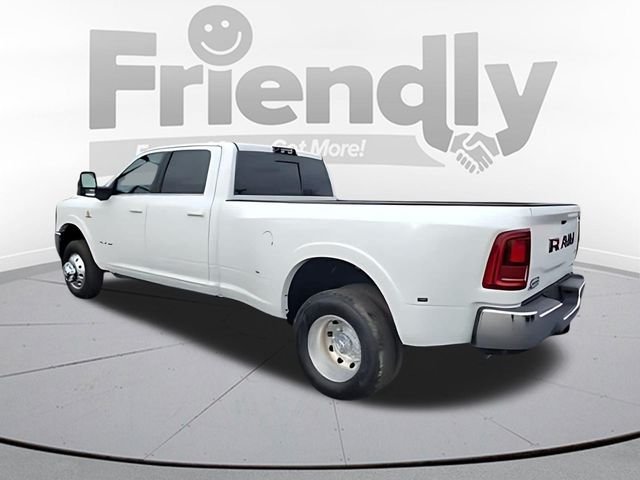 New 2025 Bright White Clear-Coat Exterior Paint RAM Limited image 3