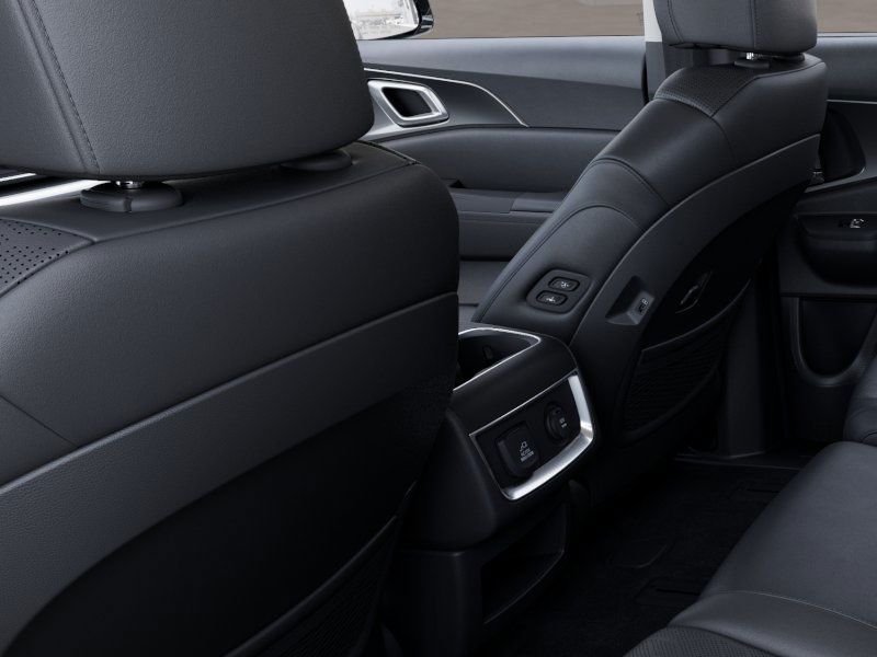 2025 Kia Carnival SX - Photo 25