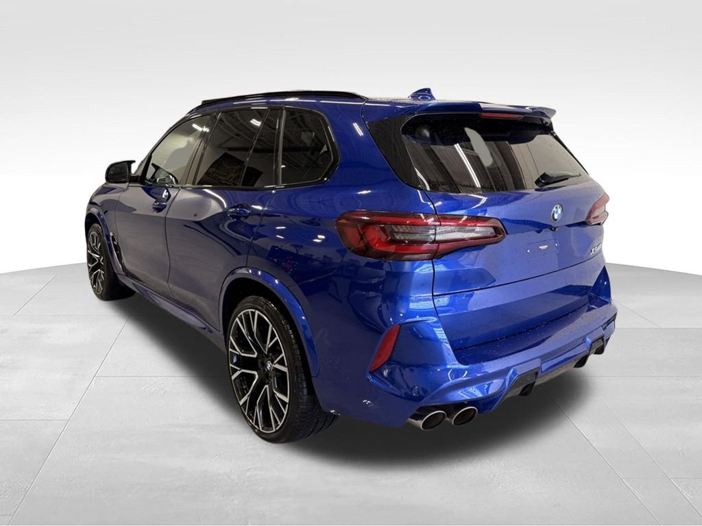 Used 2021 Blue BMW  image 3