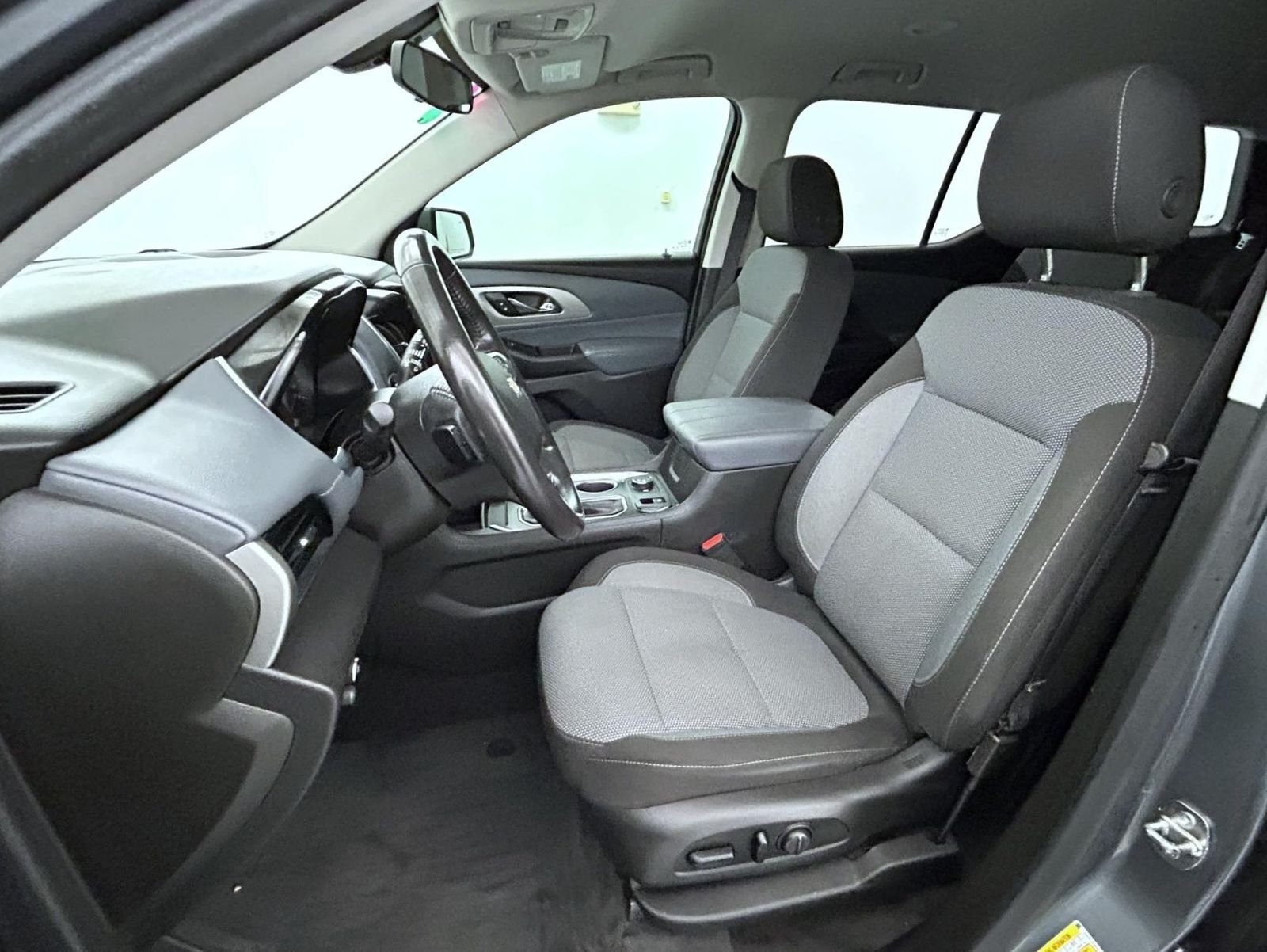 Used 2019 Gray Chevrolet LT image 10