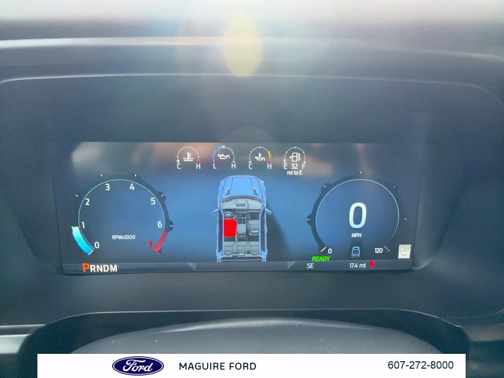New 2026 Star White Metallic Tri-Coat Ford Platinum® image 18