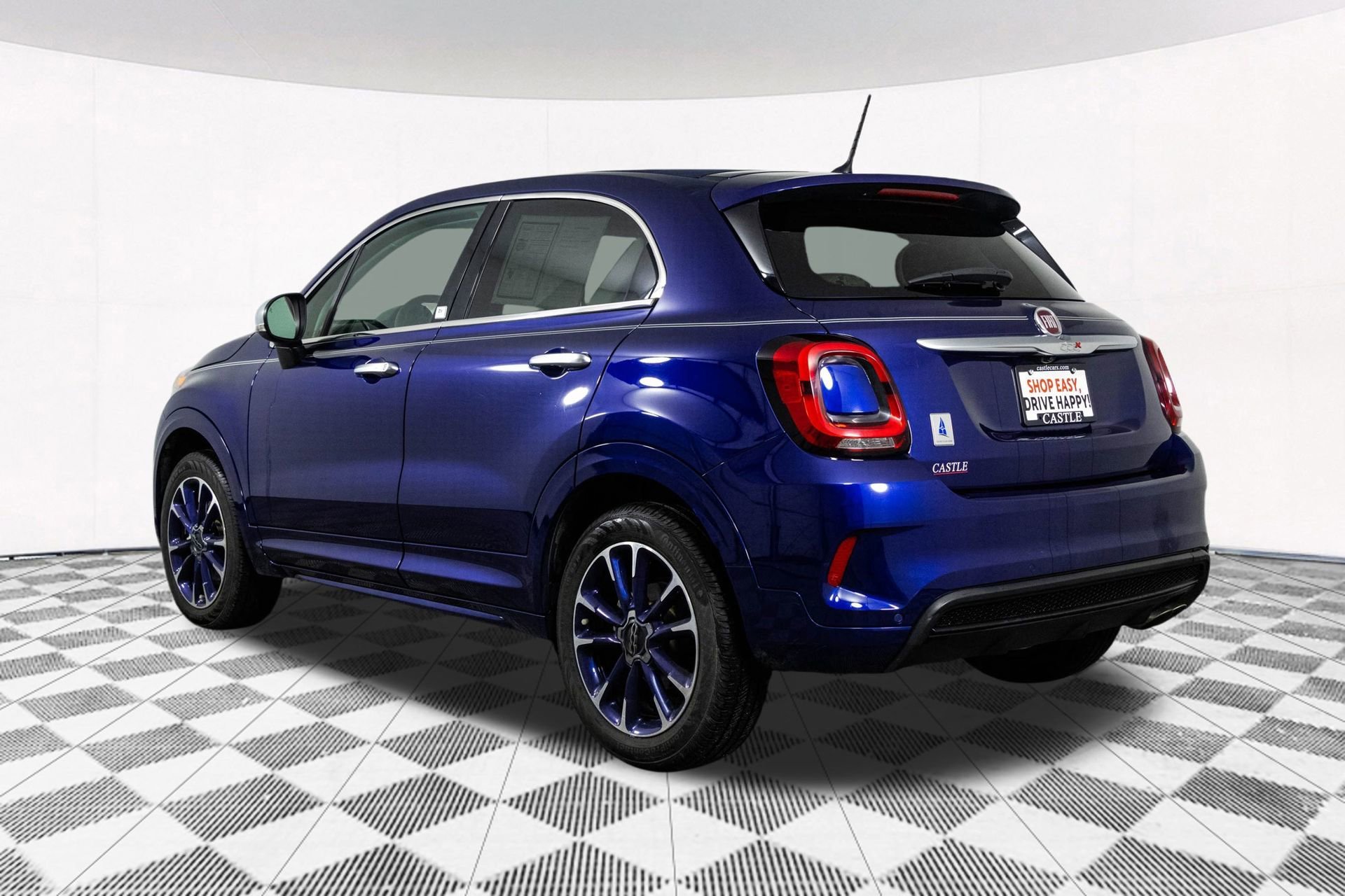 2022 FIAT 500X - Image 12