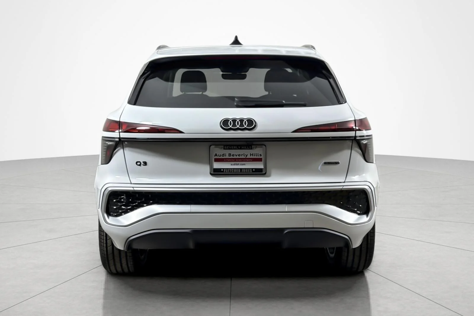 New 2026 Arkona White Audi S line quattro image 5
